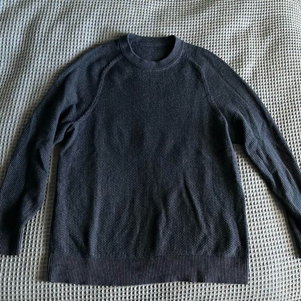 Men’s Lululemon Textured Knit Crewneck Sweater - Small - Heathered Navy Blue